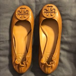 Tory Burch ballet flats Tan size 5.5 new no box